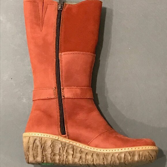EL NATURALISTA ORANGER LEATHER BOOT - Picture 2 of 4